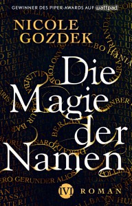 Buchcover zum Fantasyroman "Die Magie der Namen" mit verschlungenen Namenszügen